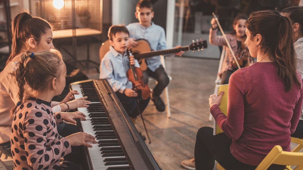 NZ Music Lesson Video Guides Helping Students Learn Online