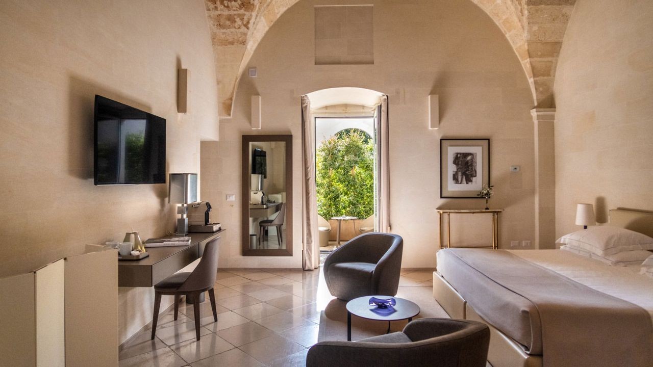 Australian Hotel Video Marketing Strategies That Boost Bookings