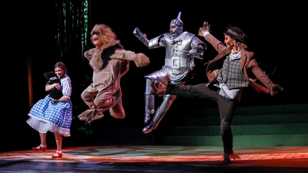 Theatre Production Behind-the-Scenes Videos Highlighting NZ Shows