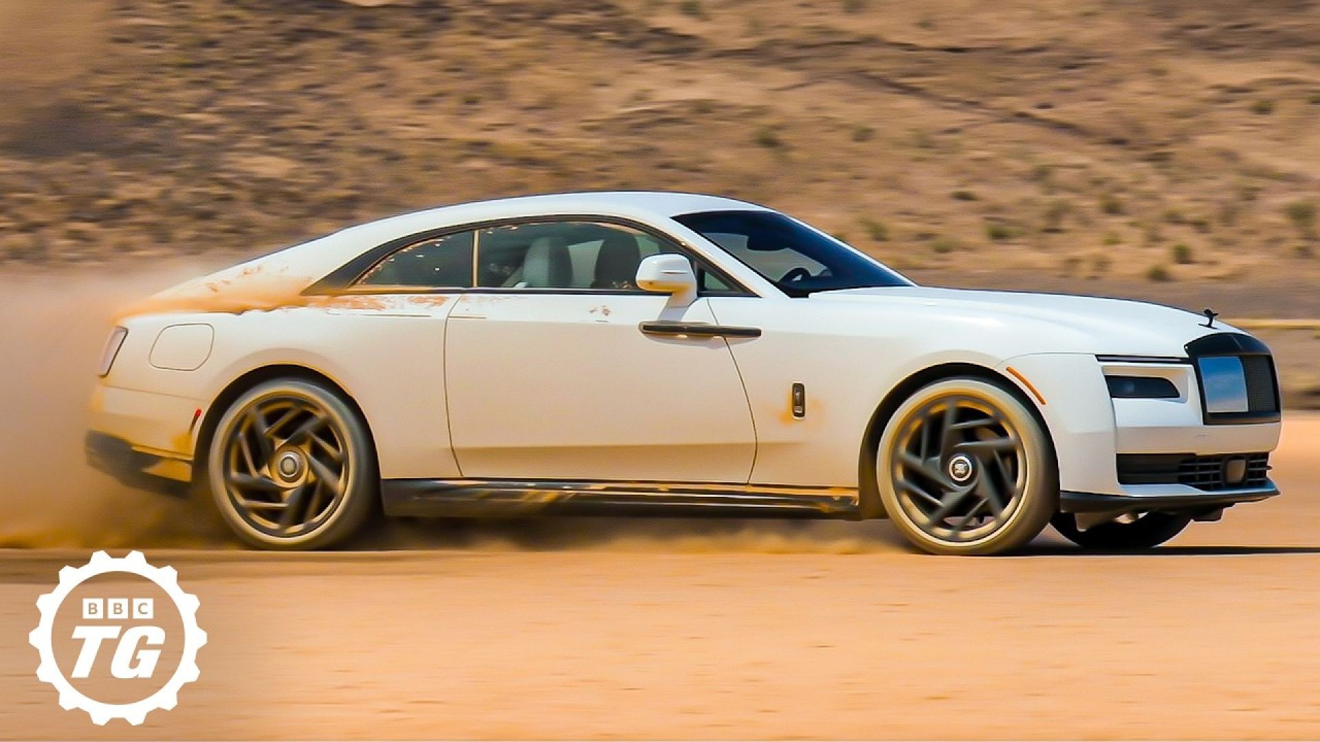 Proper Way to Wash a $550K Rolls-Royce Spectre