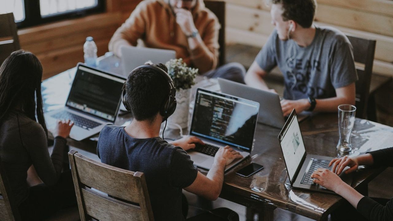 Tech Community Video Campaigns Driving Growth in Australia