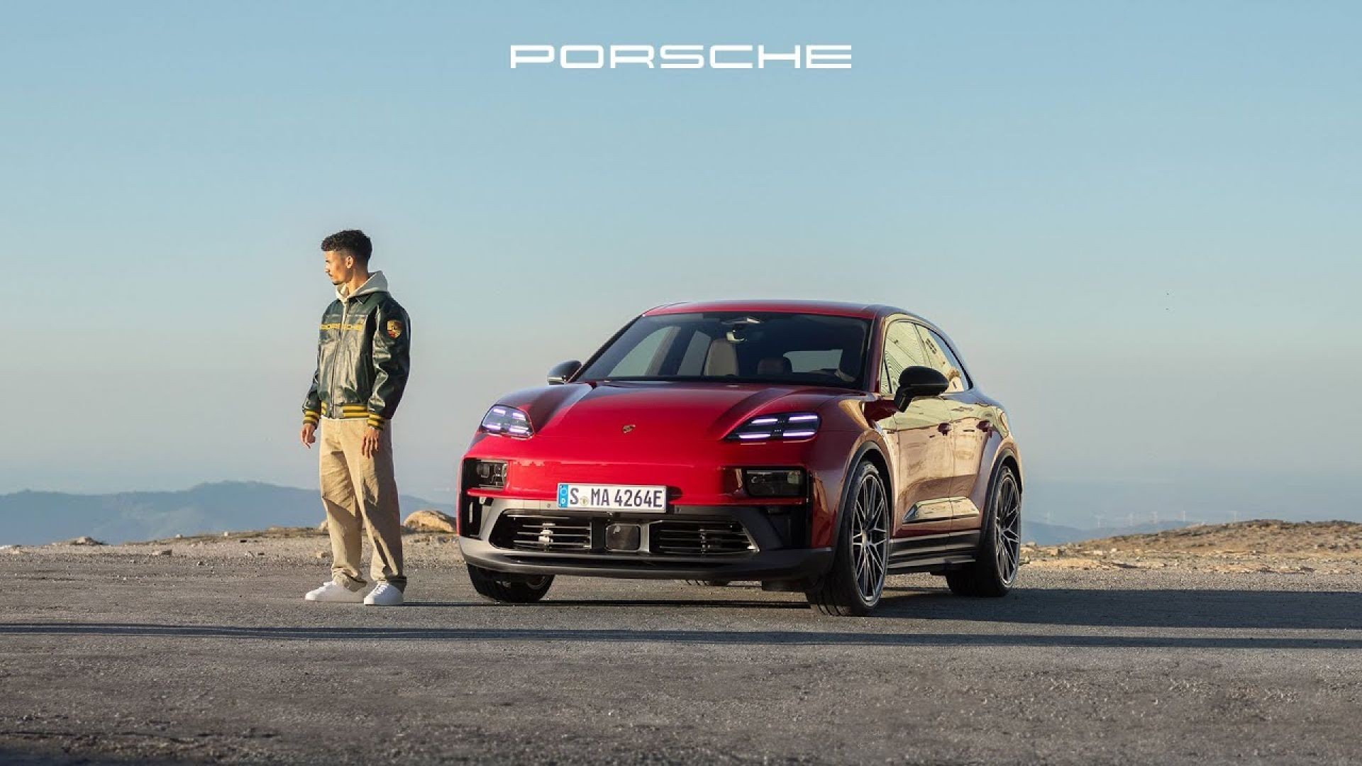 Pascal Wehrlein Test Drives the New Porsche Macan GTS