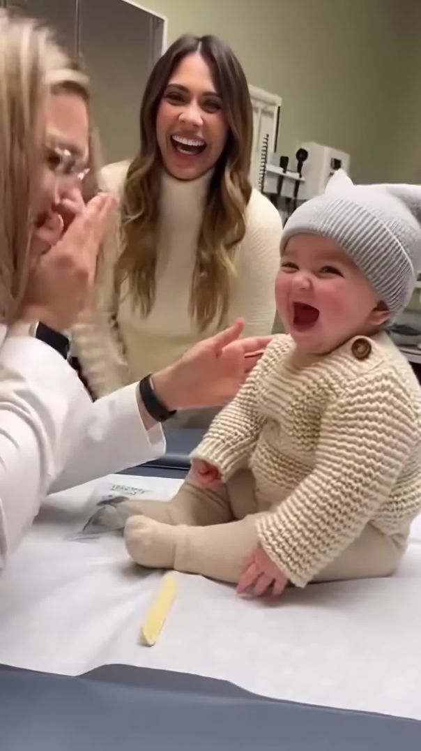 Doctor Surprised! Smart Baby Mimics Everything 😲
