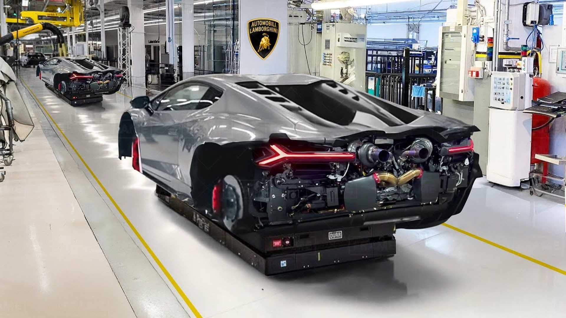 Inside Lamborghini’s Supercar Factory in Italy – Where Art Meets Engineering