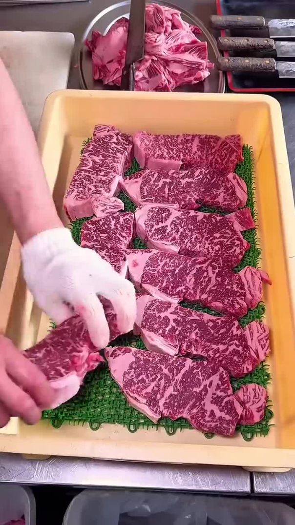Flame Master Grills Exquisite Wagyu Steak 🥩🔥