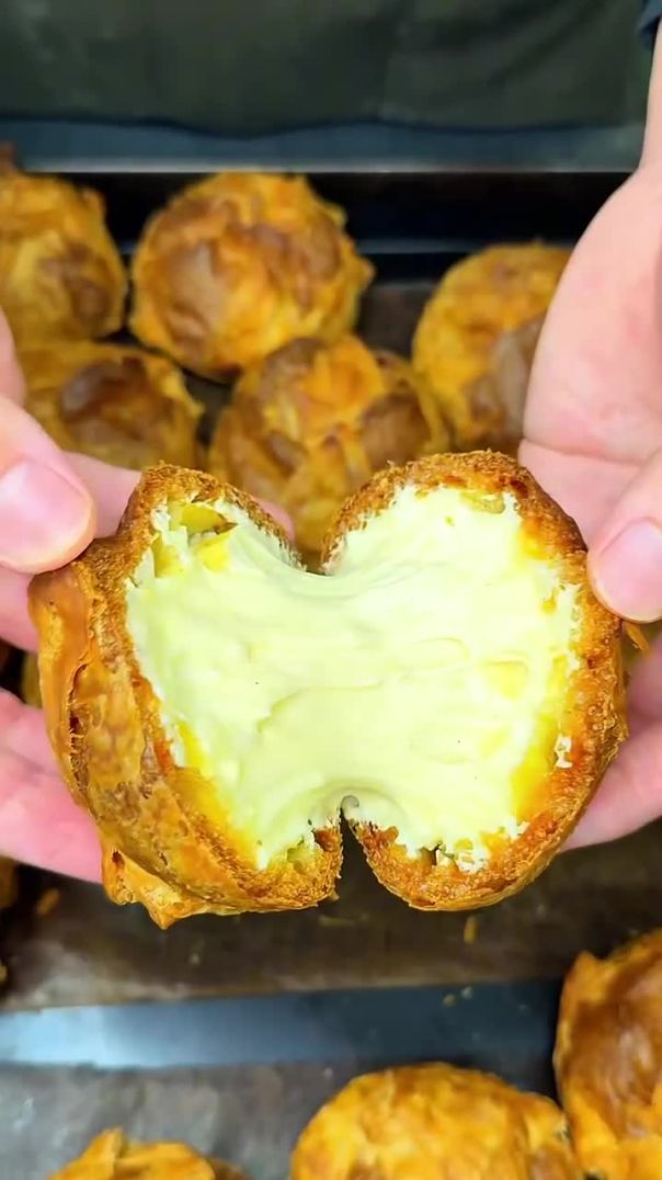 Crispy Choux Cream Loaded with Custard 🍰