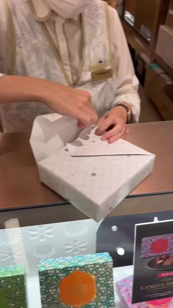 Christmas Gift Wrapping Ideas Made Easy 🎁