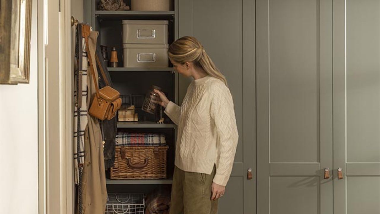 Decluttering Challenges and Organization Video Series in Australia