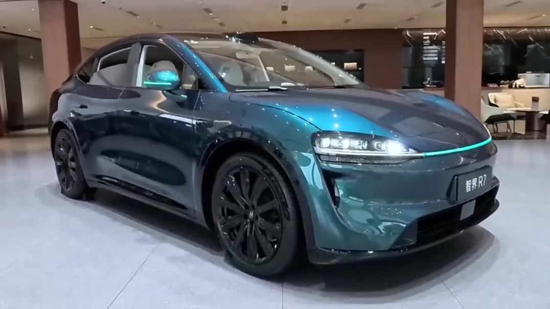 2026 Huawei Luxeed R7: 802 km Range Luxury EV SUV