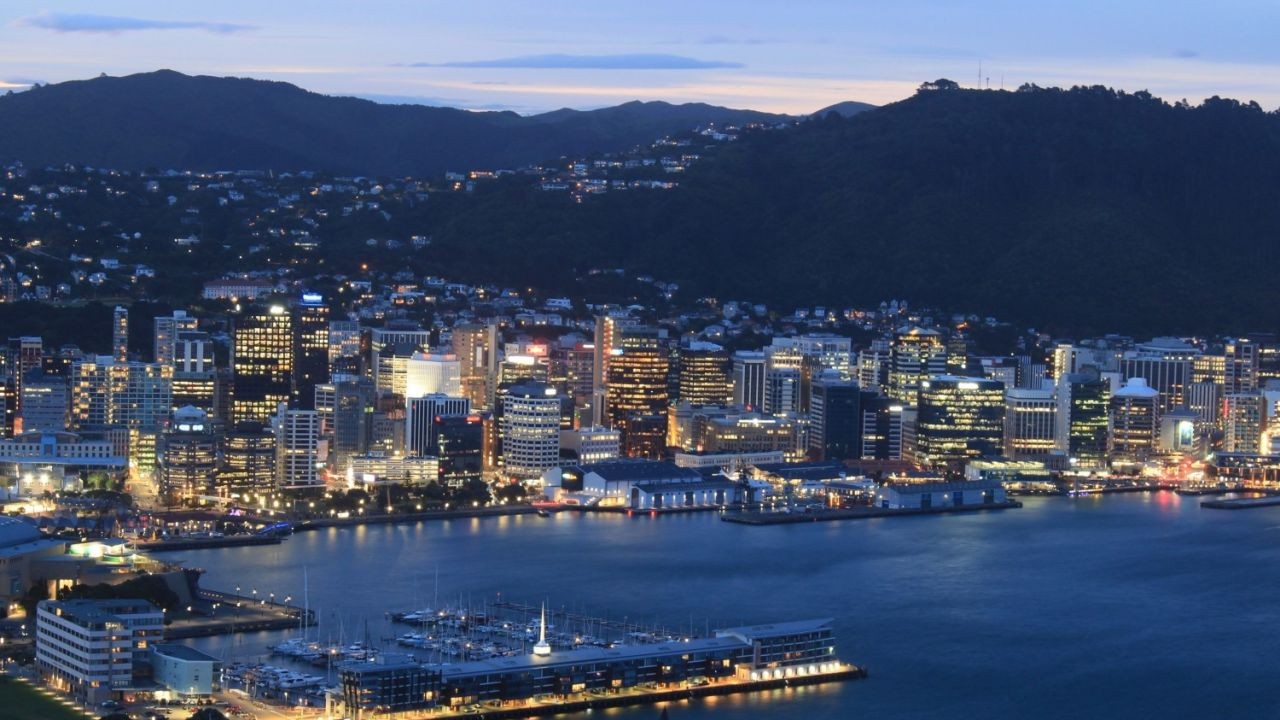 Auckland vs Wellington: Cost of Living, Jobs, and Lifestyle Compared