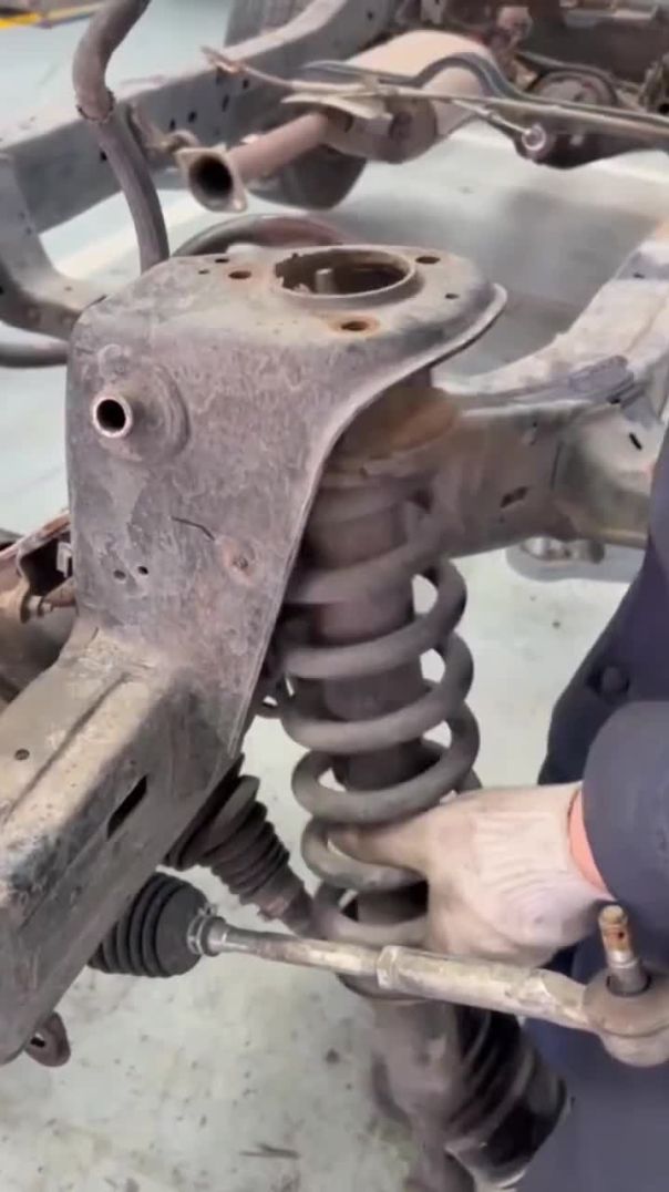 Toyota Land Cruiser Prado: Full Off-Road Rebuild