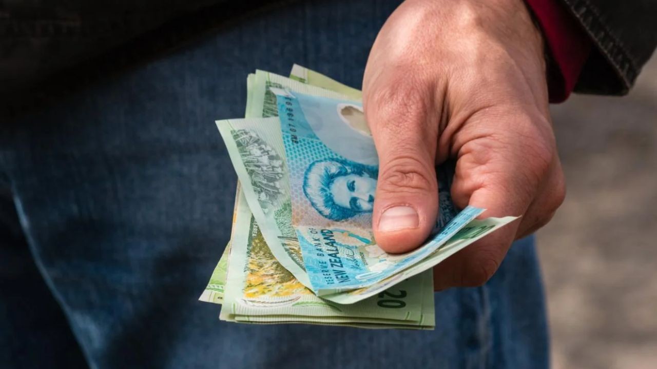 Check your bill: Herald analysis finds errors in Auckland Council rates bills – How It’s Quietly Changing the Game for Kiwis