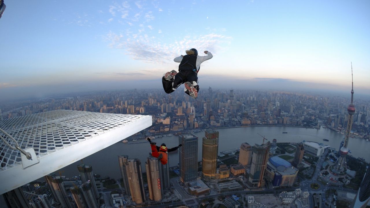 Why Base Jumping Should Be Banned in Australia – The Surprising Way It’s Affecting Australian Lives