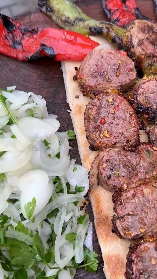 Dana Bonfile (Tenderloin Delight) 🥩👌