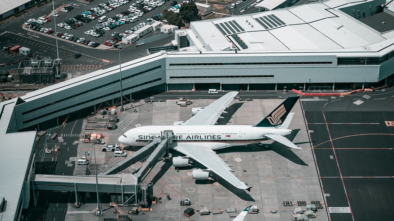 Auckland Airport $190M Controversy: Implications for NZ Infrastructure & Investment