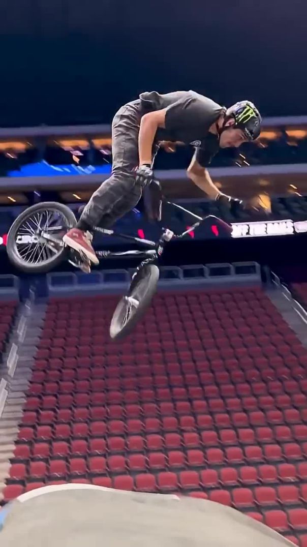 Last Millisecond Barspin Save 💀