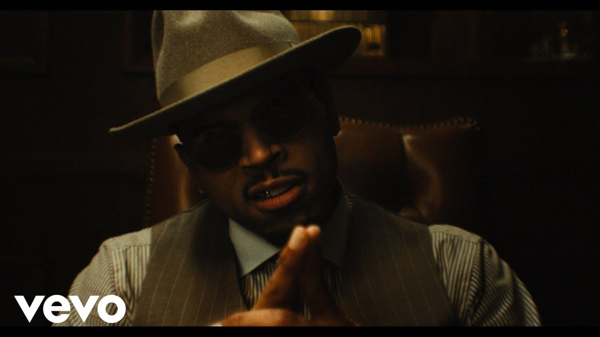Chris Brown ft. Leon Thomas – Fallin’ | Official Video