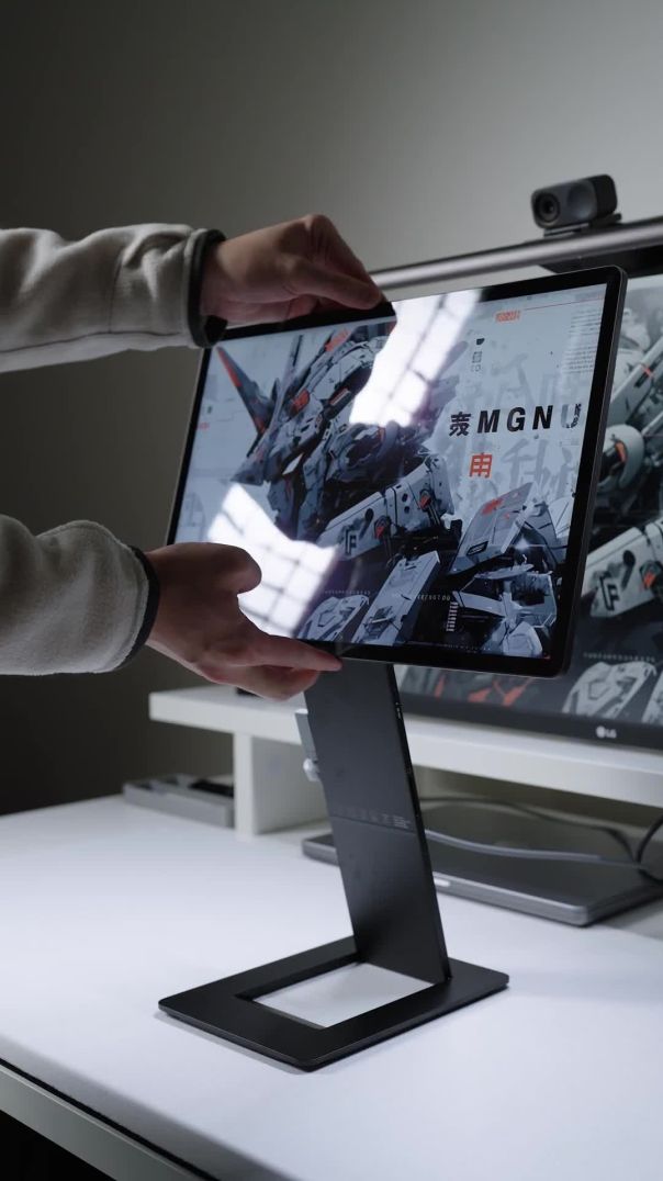 Is the SOTSU FlipAction 16” Gen 2 the Best Portable Monitor for NZ Travellers? 🇳🇿💻