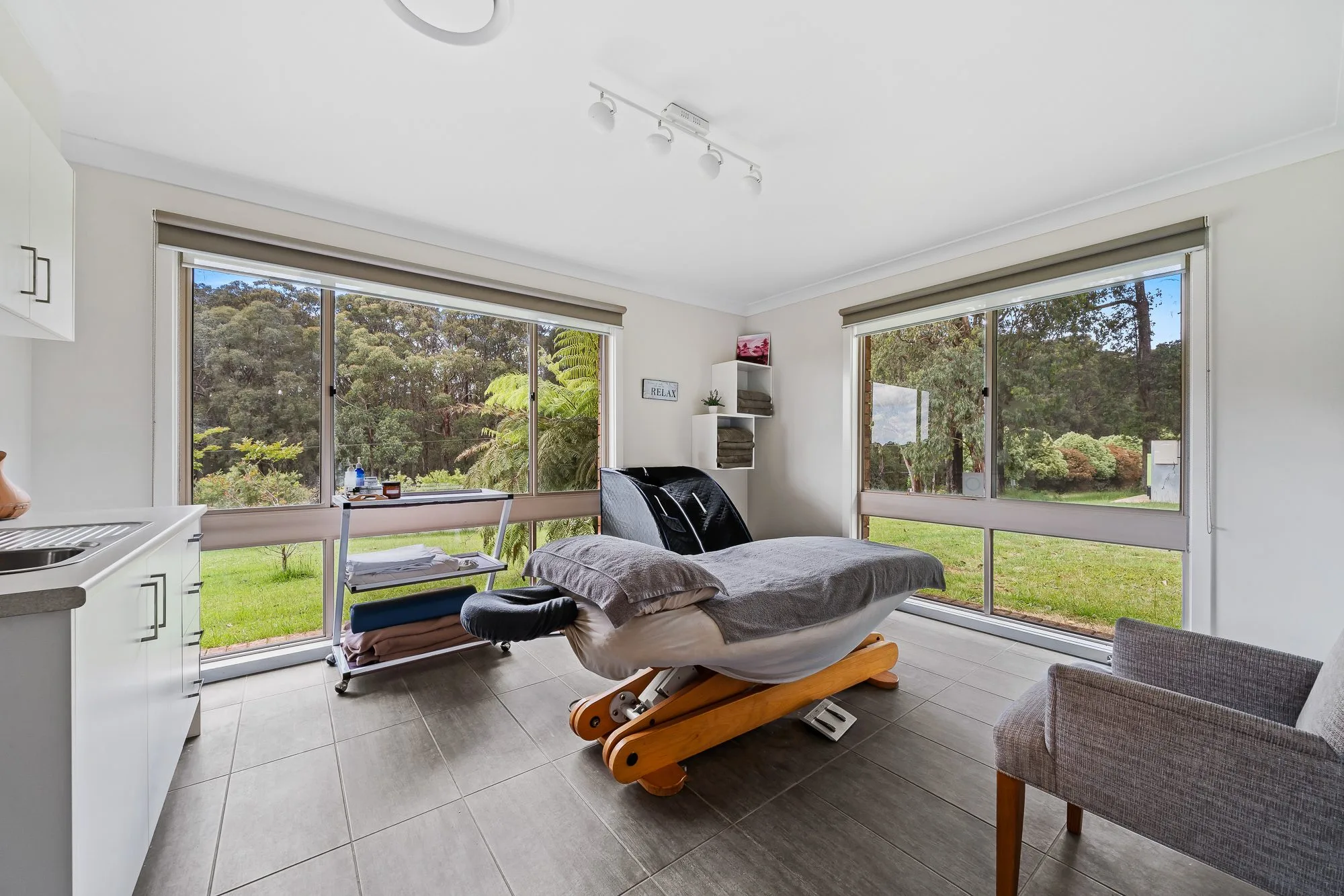 Cedarvale Yarra Ranges retreat - photo 18