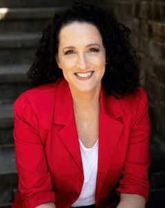 Rae Cairns author