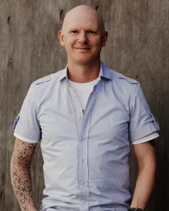 Chris Flynn author