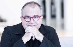armando-lucas-correa author