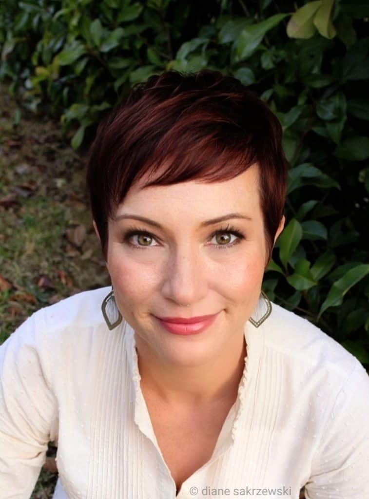 Georgia Harper, Australian author