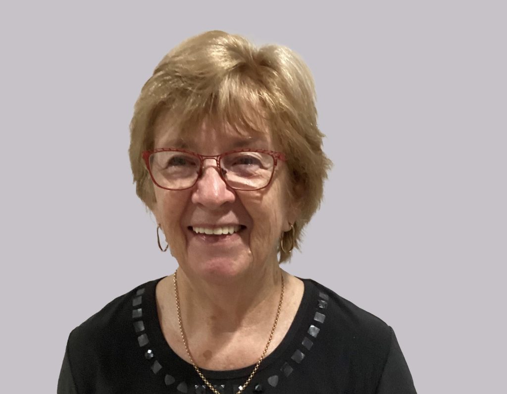 Helen, Mareeba Library